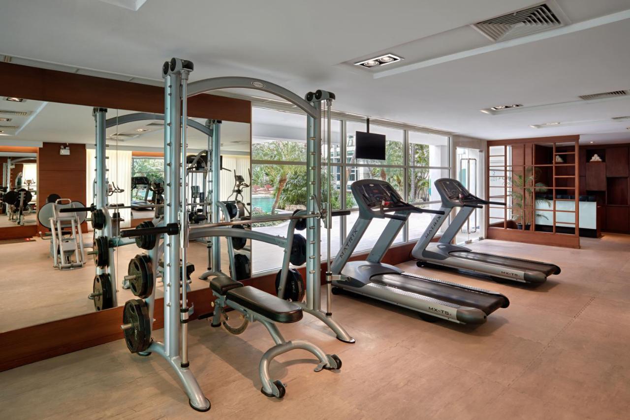 Dusit Suites Hotel Ratchadamri, Bangkok Dış mekan fotoğraf A gym
